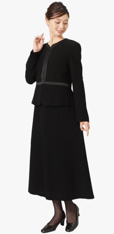40代女性におすすめおしゃれなブラックフォーマル喪服礼服