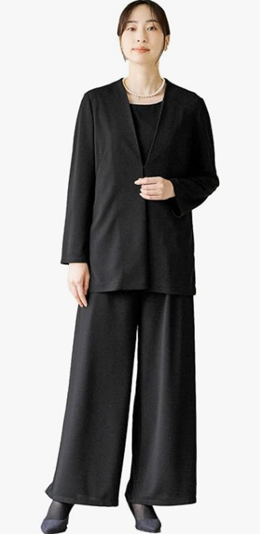 40代女性におすすめおしゃれなブラックフォーマル喪服礼服