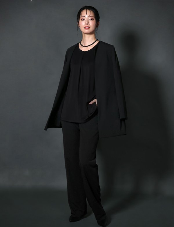 即日発送可能なブラックフォーマルレディースの通販サイト