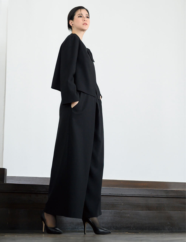 50代におすすめするブラックフォーマル通販サイトのLITHEMISHリトミッシュ"